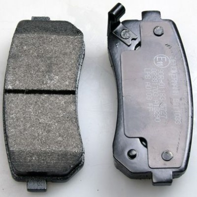 Bromsbelägg Denckermann B111033. Bakaxel (sats)
