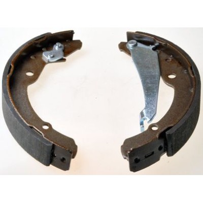 Bromsbackar Denckermann B120053, Bakaxel (sats)