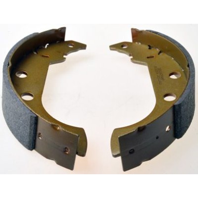 Bromsbackar Denckermann B120054. Bakaxel (sats)