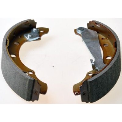 Bromsbackar Denckermann B120089. Bakaxel (sats)
